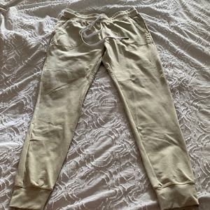 Zyia joggers
